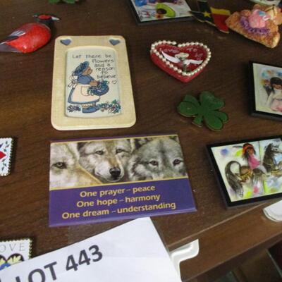 Miscellanewos Home Decor/Magnets