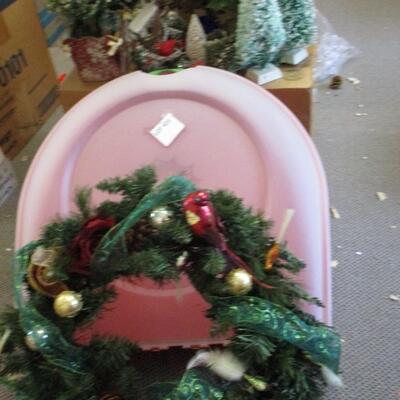 Wreath and Christmas Decor