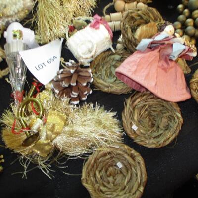Miniature twine bird nest
