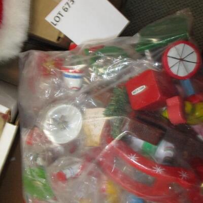 Holiday Dolls/Ornaments