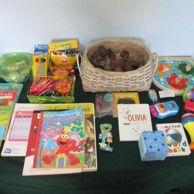 Table of Kids Toys/books