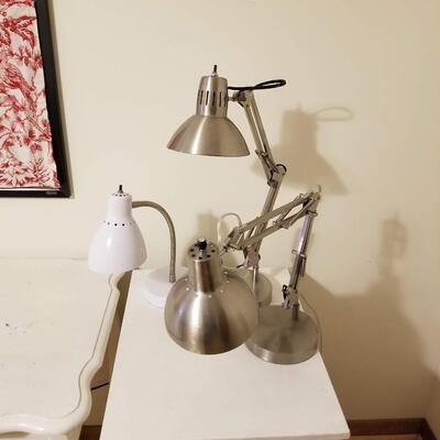 3 Lamps