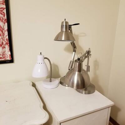3 Lamps