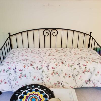 Trundle Day Bed
