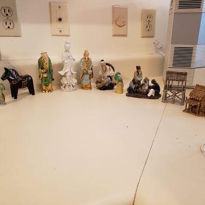 Asian Figurines