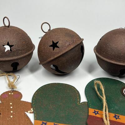 Rustic Metal Christmas Home Decor Crafted String Up Decor & Jingling Bells