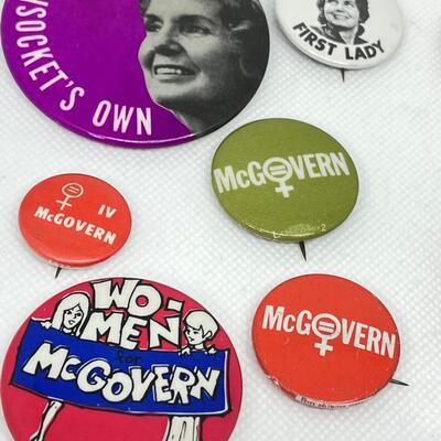LOT 21: 1972 George McGovern for President Political Pins