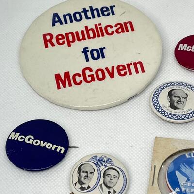 LOT 26 1972 Presidential Campaign George McGovern Political Buttons, Pins