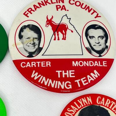 LOT 41: 1976 Presidential Race - Political Campaign Buttons - Jimmy Carter