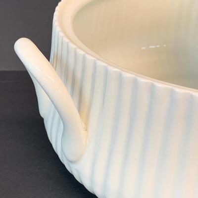 LOT R147:   MCM  Ernst Sohn White Ribbed Casserole Dish