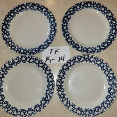 4 Pc Dinner Plates