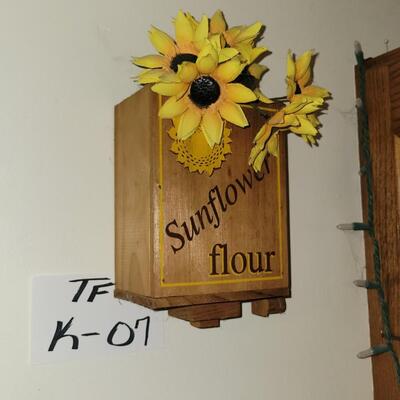 Sunflower Flour Box Decor