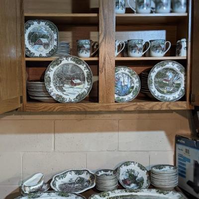 Lovely, Rare Set of 12 Johnson Bros The Friendly Village Dishes