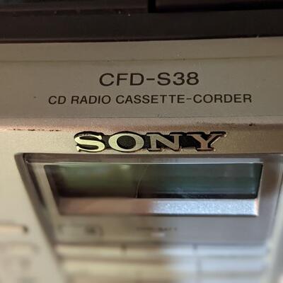 Like New Sony CFD-S38 Boombox, Don't Leave Home Without it!