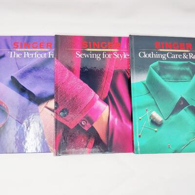 LEARN TO SEW WITH SINGER SEWING HARDCOVER BUNDLE