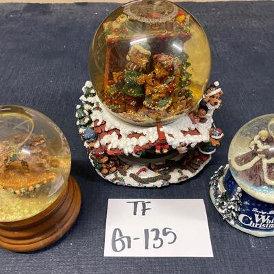 White Christmas Snow Globe Lot