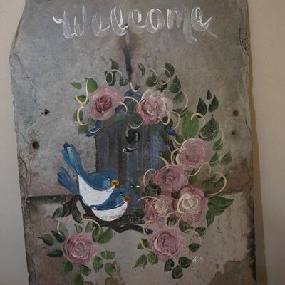 HAND PAINTING ON SLATE OF BIRDS AND FLORALS WELCOME SIGN