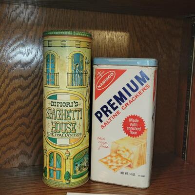 2 Vintage Tins
