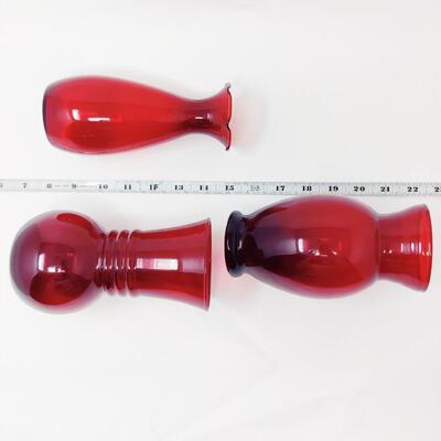 BEAUTIFUL VINTAGE ANCHOR HOCKING RUBY RED VASE LOT