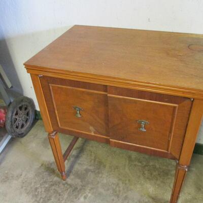 Kenmore Sewing Machine With Cabinet