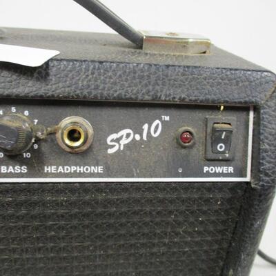 Fender SP-10 22 Watt Guitar Amp Music Amplifier