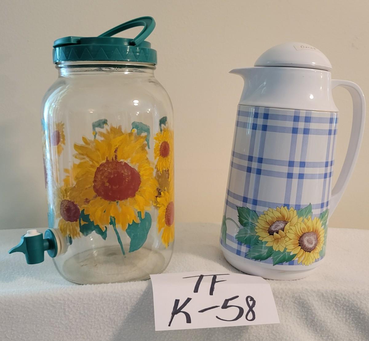 2 Beverage Serving Containers