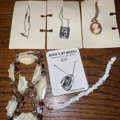 Necklace lot