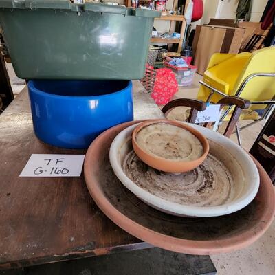 Garden lot & heated water bowl