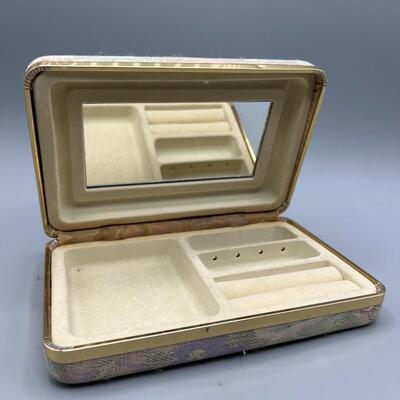 Retro Small Floral Pattern Pocket Jewelry Storage Case