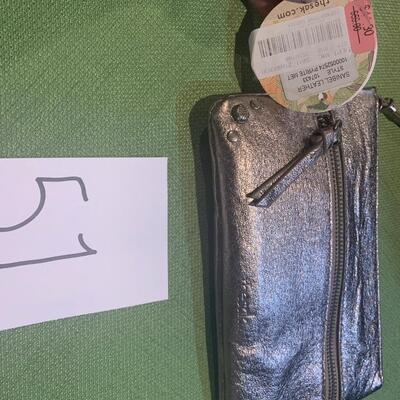 Thé Sak Clutch