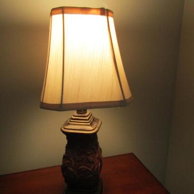 Table Top/Accent Lamp with Shade