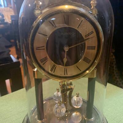 Kundo mantle clock