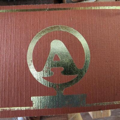 Limited edition American Keystone