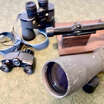 LOT 174  I SPY! GROUP OF VINTAGE OPTICALS SCOPES BINOCULARS