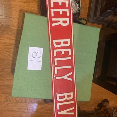 MÃ©tal bar sign