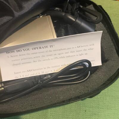 Microphone with receiver