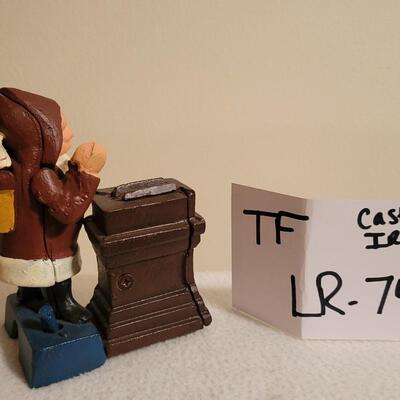 Cast Iron Holiday Decor