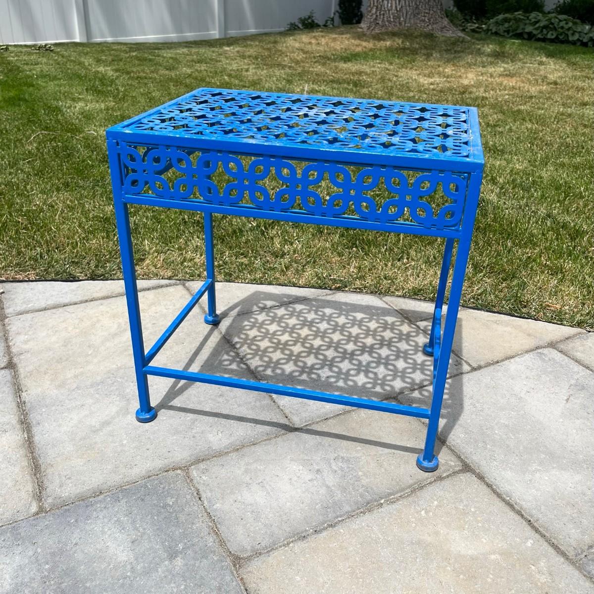 635 Bright Blue Side Table