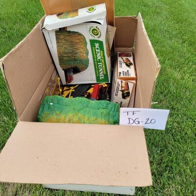 Model Train and RC Track Components Lots