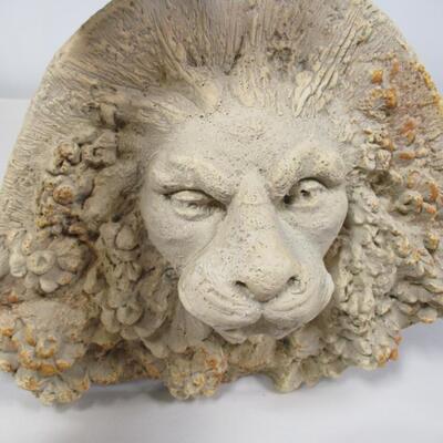 Concrete Lion Head 1988