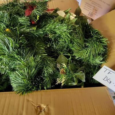 Christmas Candle Garland Box Lot