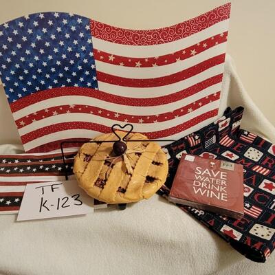 As American as Cherry Pie Lot