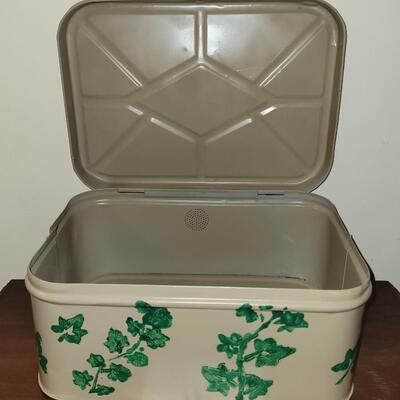 Tan and Green tin box