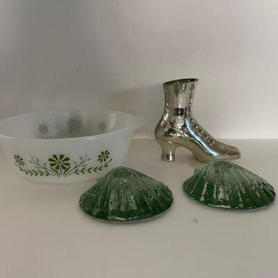 Random Lot Casserole Dish, Seashell Candle holders Etc.