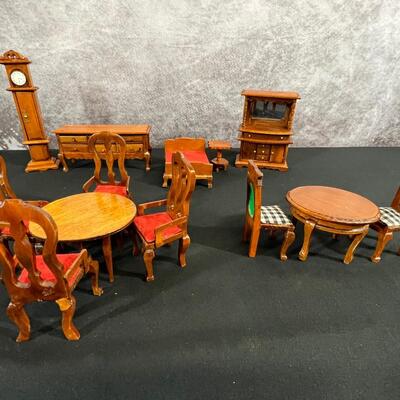 Vintage Minature Furniture Lot