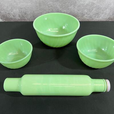 Fireking Vintage Jadeite 3 bowl set and rolling Pin