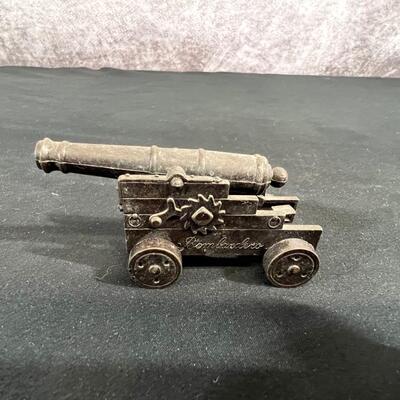 Decorative Canons