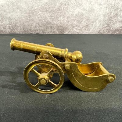 Decorative Canons