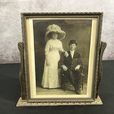 Vintage Picture Frames