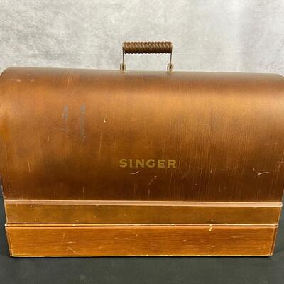 Singer, Vintage Sewing Machine